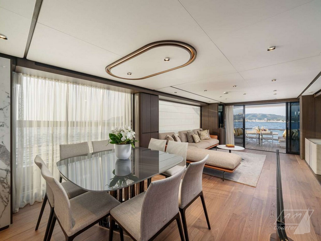 Ferretti 860 Vittoria