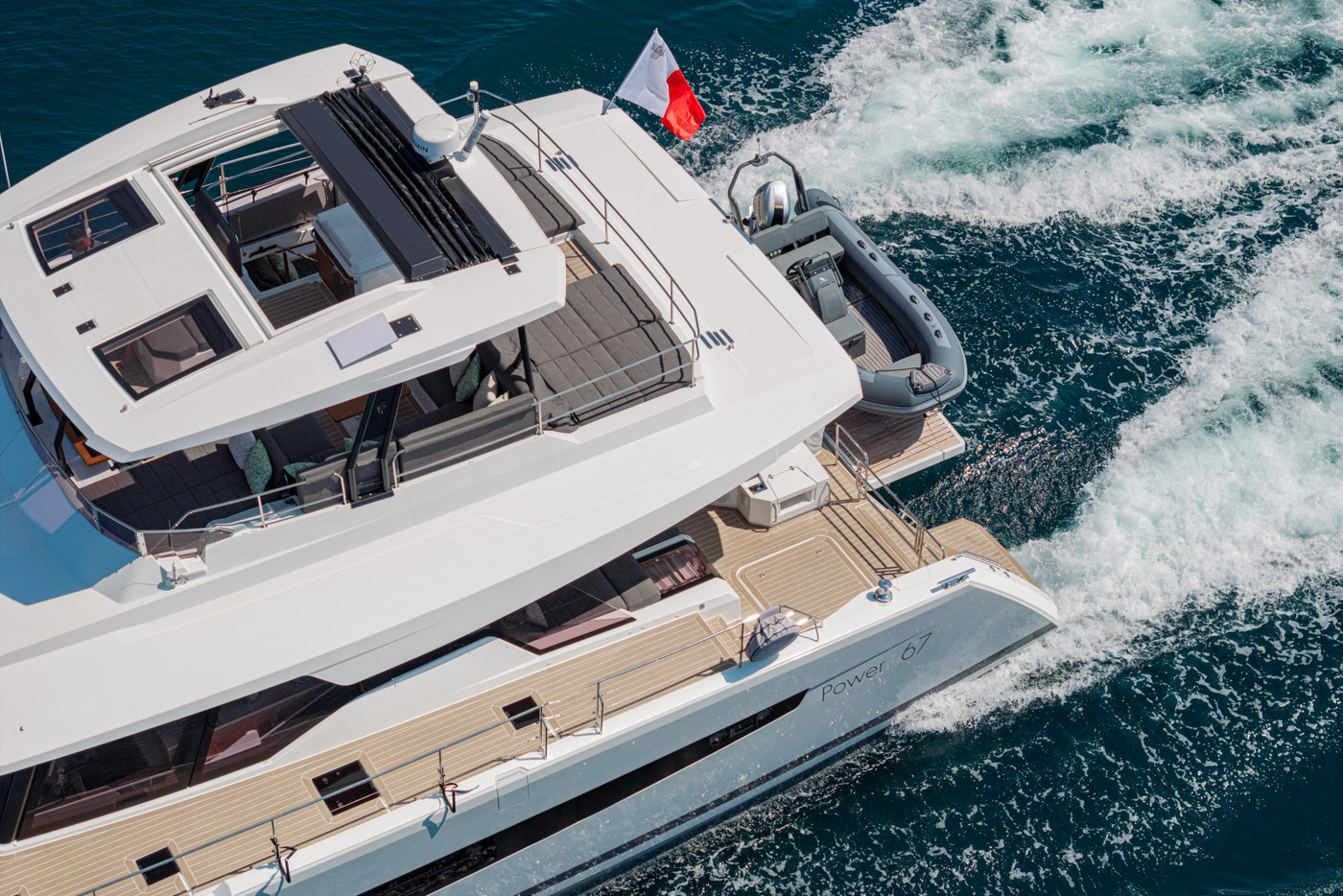 Fountaine Pajot Power 67 CORE